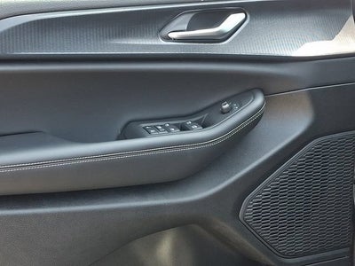 2025 Jeep Grand Cherokee Laredo X 4x4
