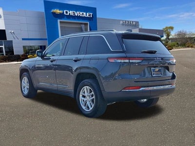 2025 Jeep Grand Cherokee Laredo X 4x4
