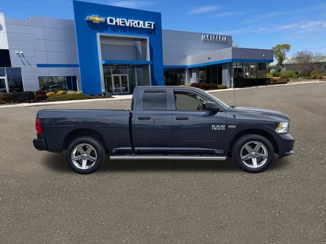 2018 RAM 1500 Express Quad Cab 4x4 6'4" Box