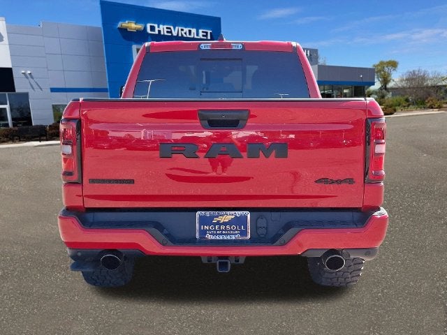 2025 RAM 1500 Big Horn Crew Cab 4x4 5'7" Box