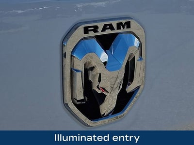 2019 RAM 1500 Big Horn/Lone Star Crew Cab 4x4 5'7" Box