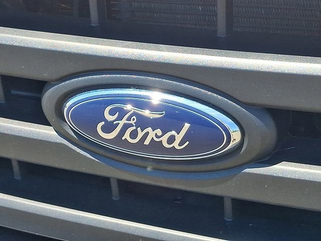 2024 Ford E-Series Cutaway E-450 DRW 158" WB