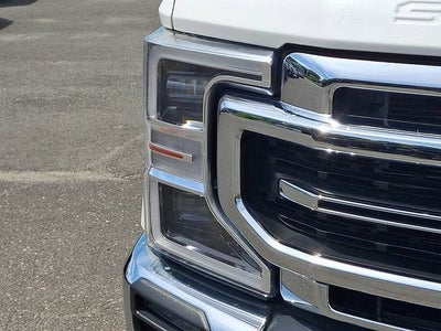 2022 Ford F-350 LARIAT