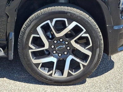 2025 Chevrolet Silverado EV RST - Max Range
