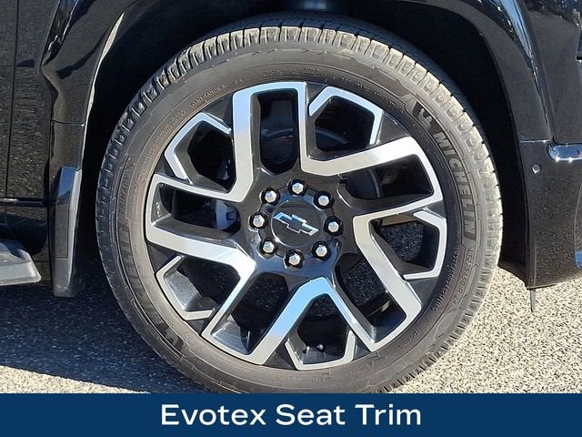 2024 Chevrolet Silverado EV RST