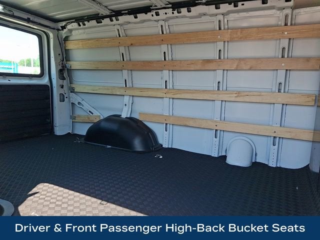 2024 Chevrolet Express Cargo 2500 WT