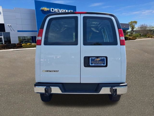 2024 Chevrolet Express Cargo 2500 WT