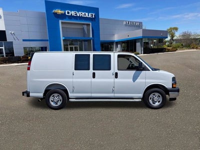 2024 Chevrolet Express Cargo 2500 WT