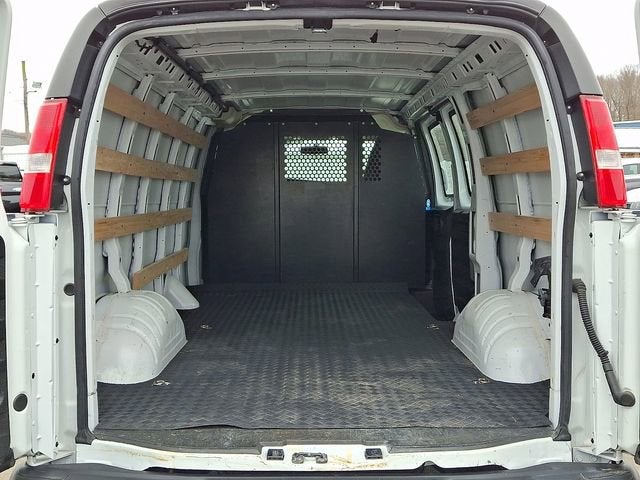 2024 Chevrolet Express Cargo 2500 WT