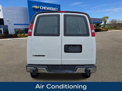 2024 Chevrolet Express Cargo 2500 WT