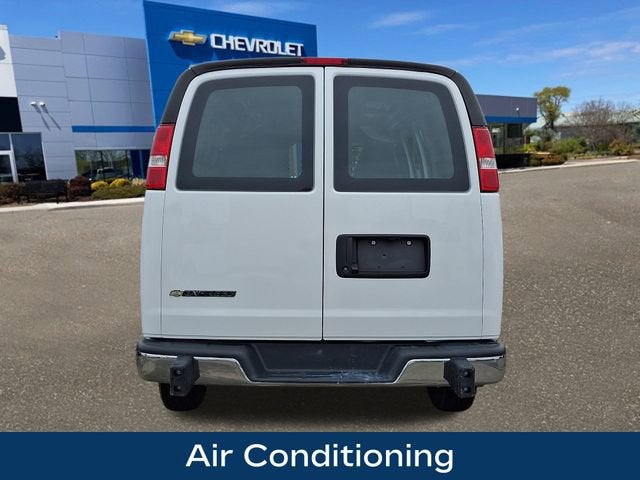 2024 Chevrolet Express Cargo 2500 WT