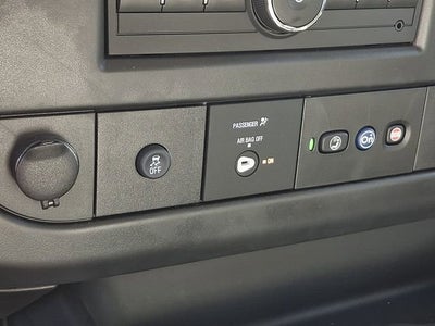 2025 GMC Savana Cutaway 3500 1WT