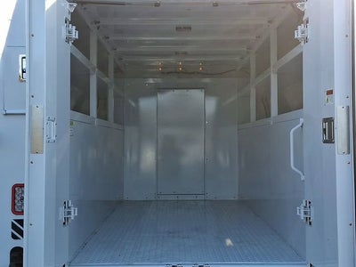 2025 GMC Savana Cutaway 3500 1WT