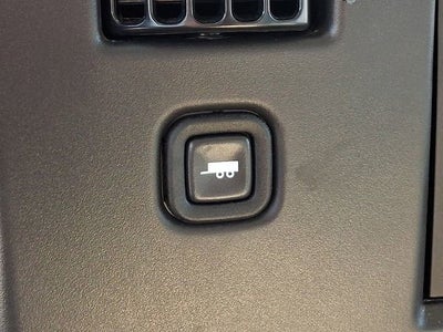 2025 GMC Savana Cutaway 3500 1WT