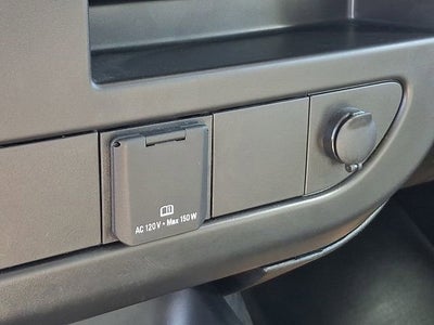 2025 GMC Savana Cutaway 3500 1WT