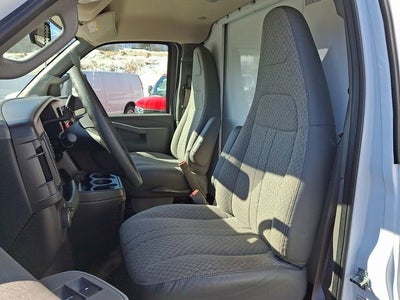 2025 GMC Savana Cutaway 3500 1WT