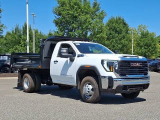 2025 GMC Sierra 3500 HD Chassis Cab Pro