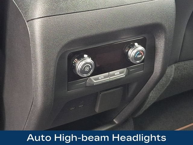 2024 GMC Acadia AT4