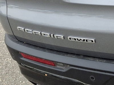 2025 GMC Acadia AT4