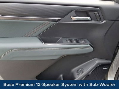 2025 GMC Acadia AT4