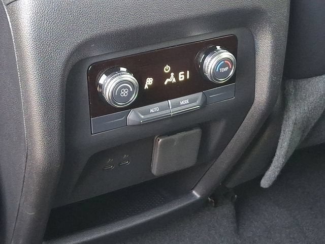 2025 GMC Acadia AT4