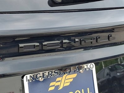 2025 GMC Acadia Denali