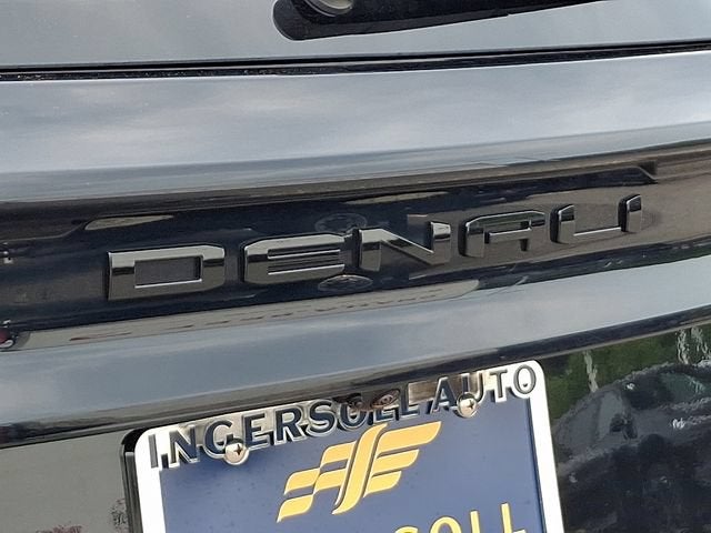 2025 GMC Acadia Denali