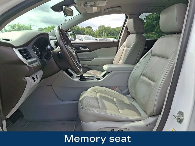 2017 GMC Acadia SLT
