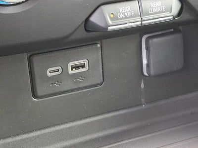 2024 GMC Yukon SLE
