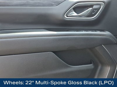 2023 GMC Yukon SLT