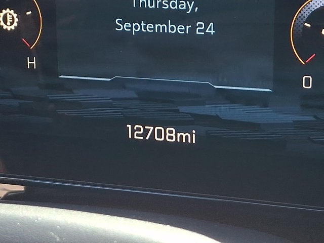 2025 Chevrolet Suburban LT