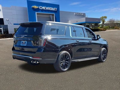 2025 Chevrolet Suburban Premier