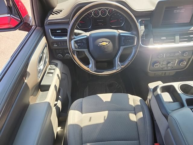 2022 Chevrolet Suburban LS