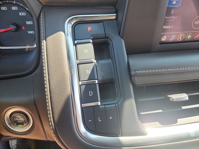 2022 Chevrolet Suburban LS