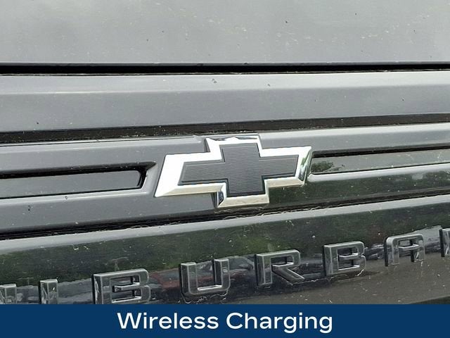 2024 Chevrolet Suburban RST