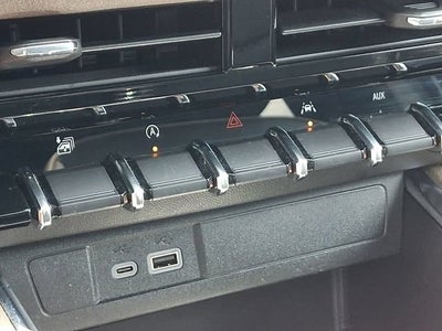 2025 GMC Canyon Denali