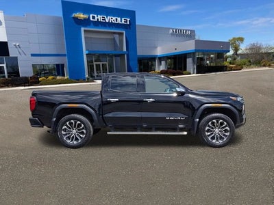 2025 GMC Canyon Denali