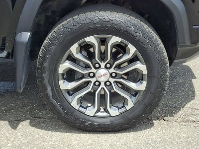 2025 GMC Canyon Denali