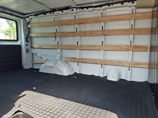2024 GMC Savana Cargo 2500 Work Van