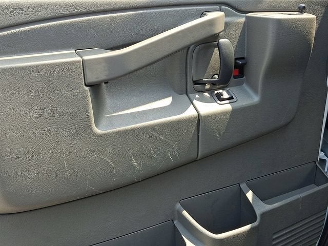 2024 GMC Savana Cargo 2500 Work Van