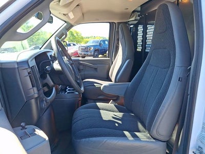 2025 GMC Savana Cargo Work Van