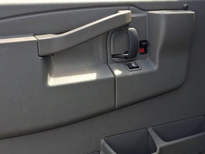 2025 GMC Savana Cargo Work Van