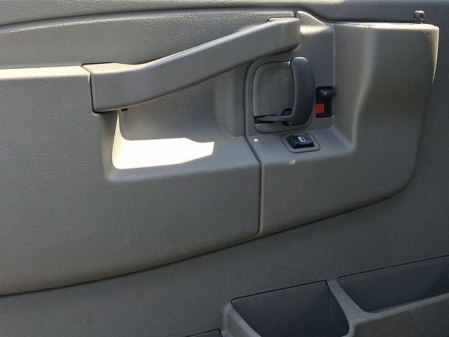 2025 GMC Savana Cargo Work Van