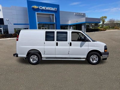 2025 GMC Savana Cargo Work Van
