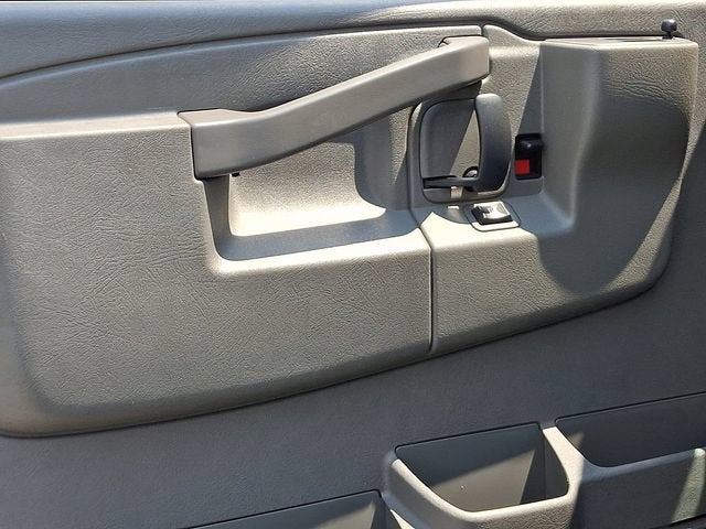 2024 GMC Savana Cargo 2500 Work Van