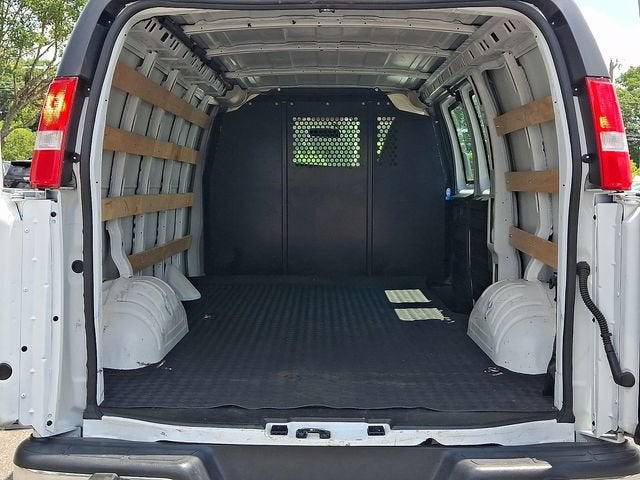 2024 GMC Savana Cargo 2500 Work Van