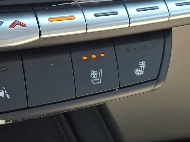 2021 Cadillac XT4 AWD Premium Luxury