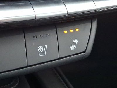 2025 Cadillac XT4 Sport