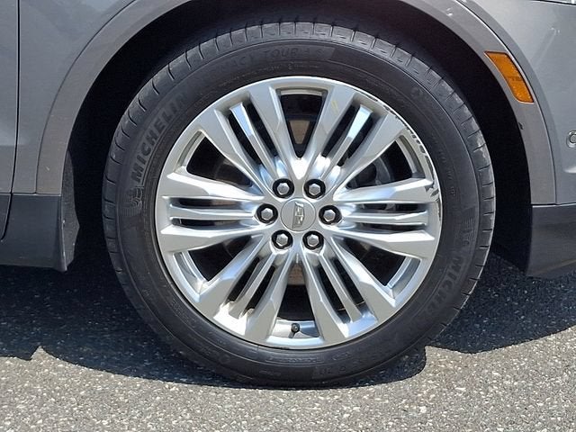 2017 Cadillac XT5 Premium Luxury FWD