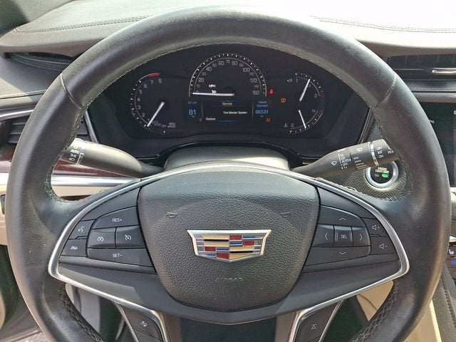 2017 Cadillac XT5 Premium Luxury FWD